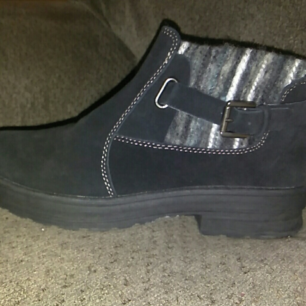 Earth origins ankle boots